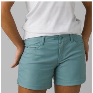Prana Halle short 7” inseam Shoreline Blue womens size 4 NWT